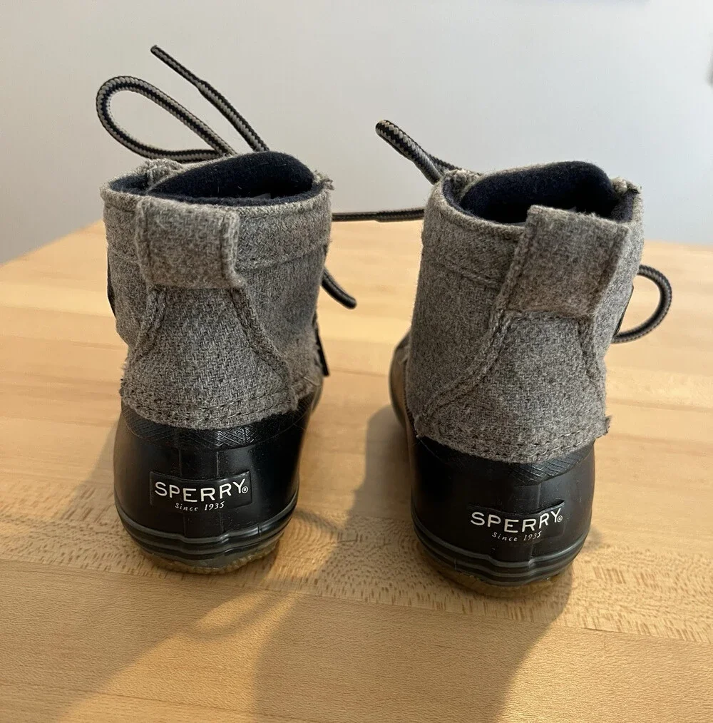 Sperry navy duck